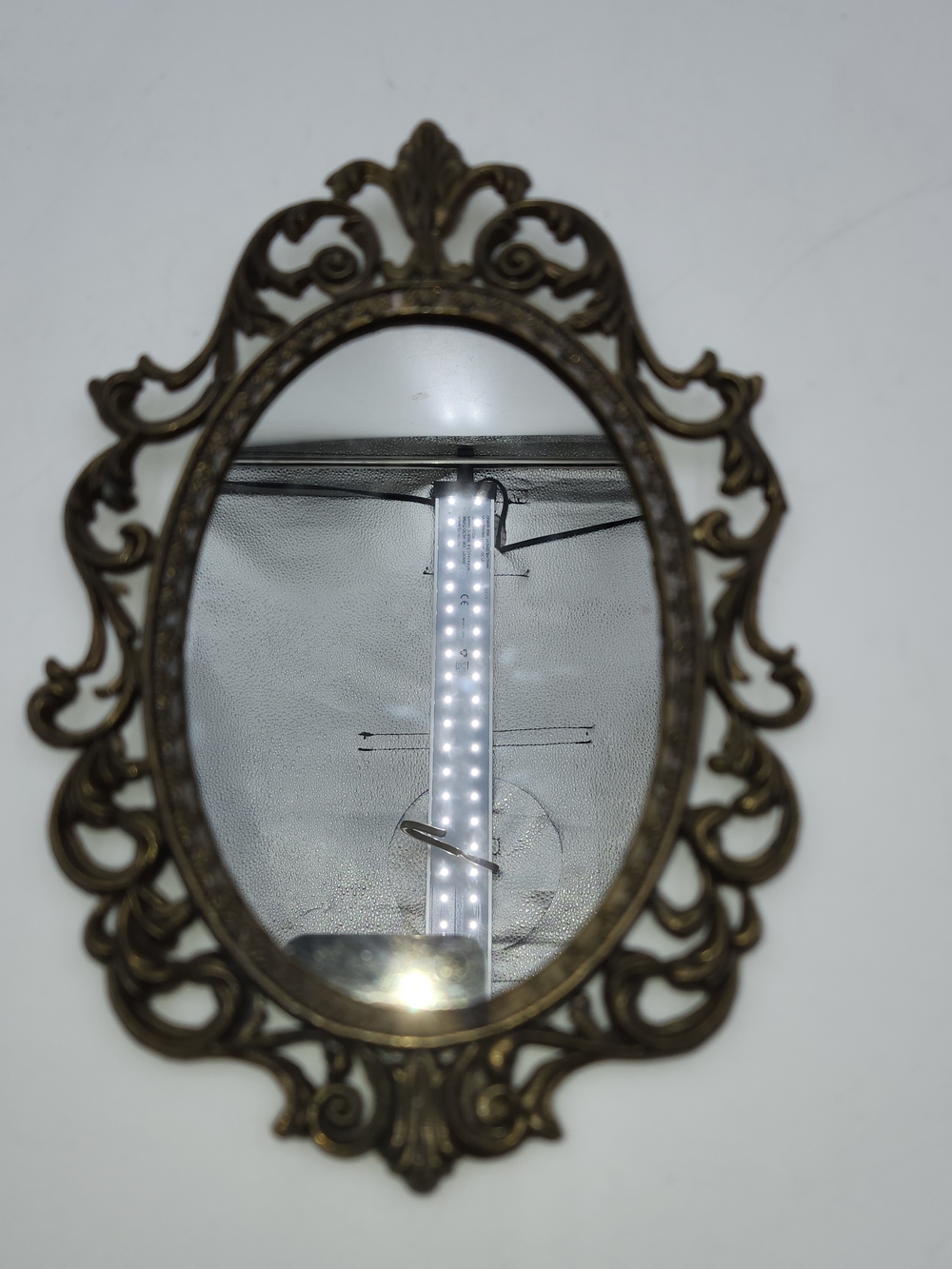 Vintage ITALY 6" x 8"  Metal Gallery Wall  Ornate Oval Mirror Silver